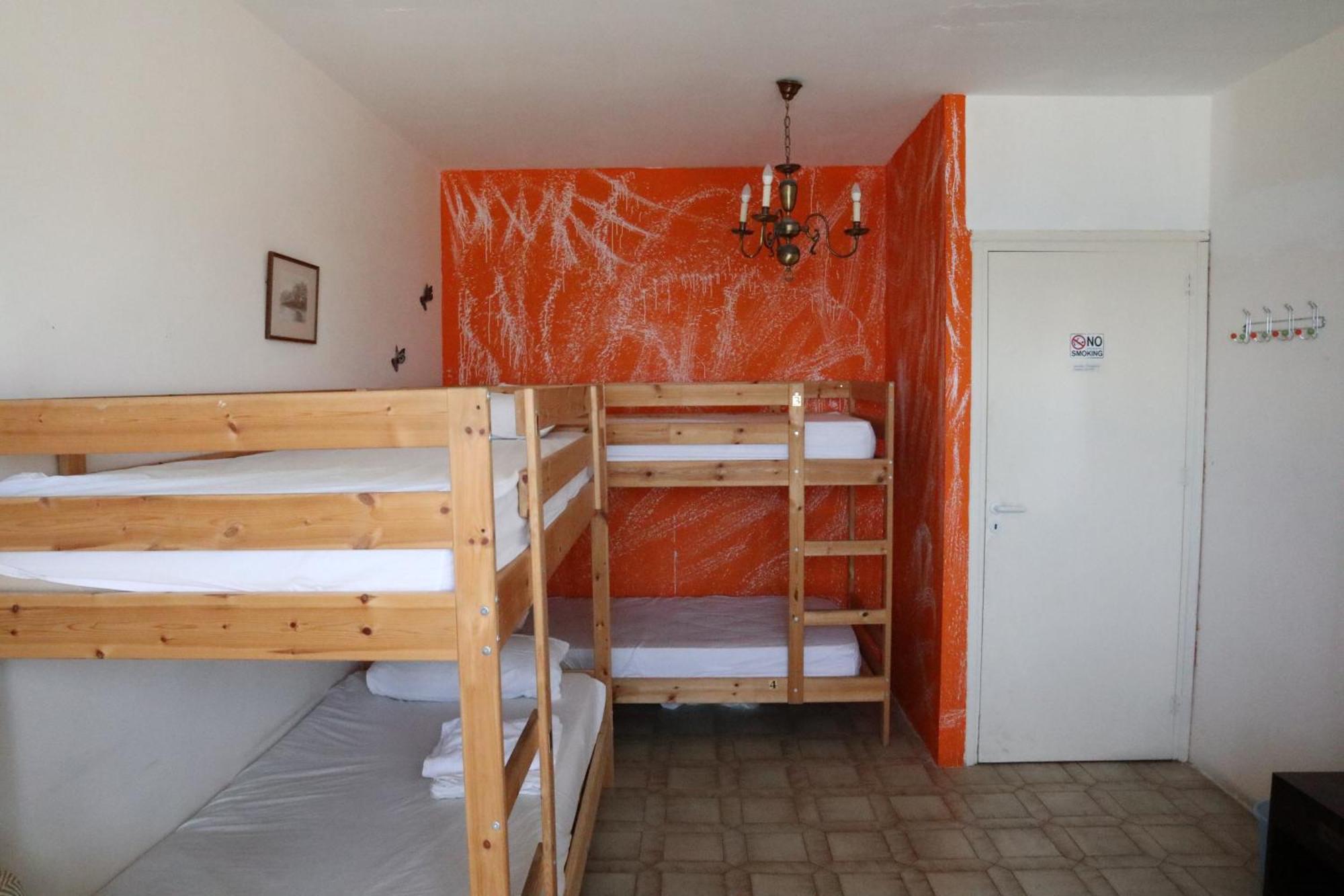 777 Beach Guesthouse Paphos Room photo