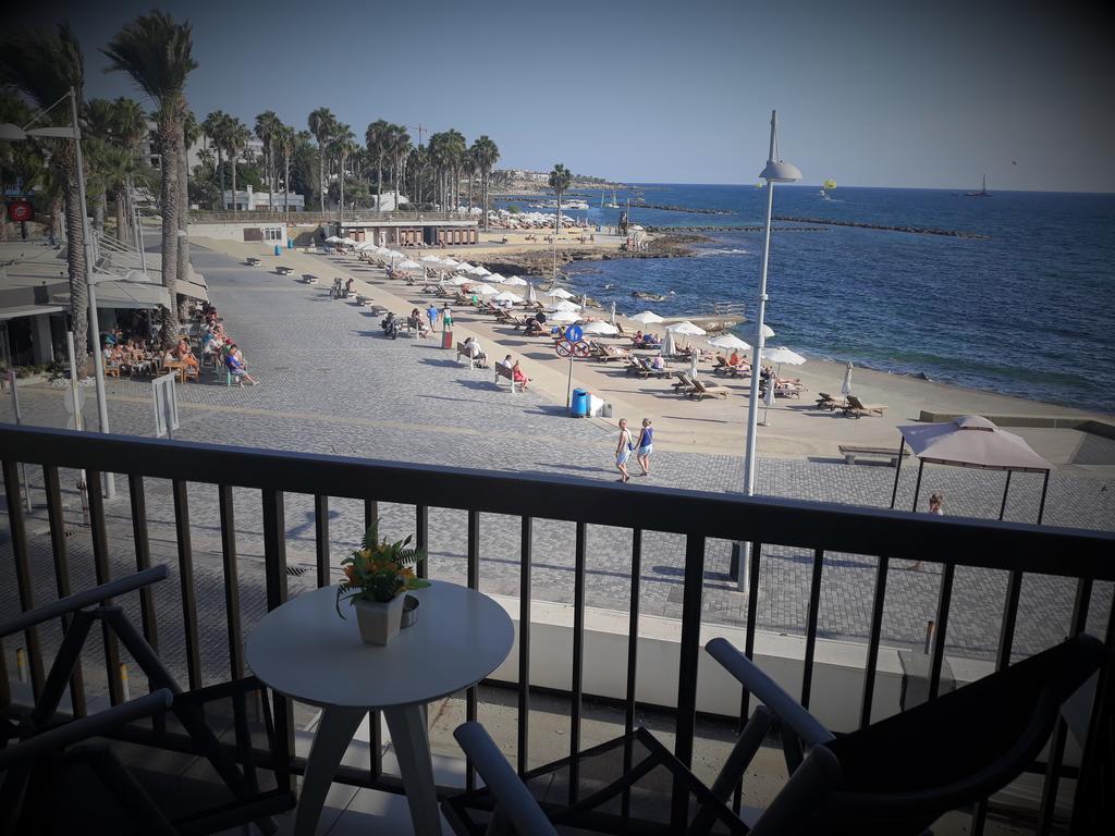 777 Beach Guesthouse Paphos Exterior photo